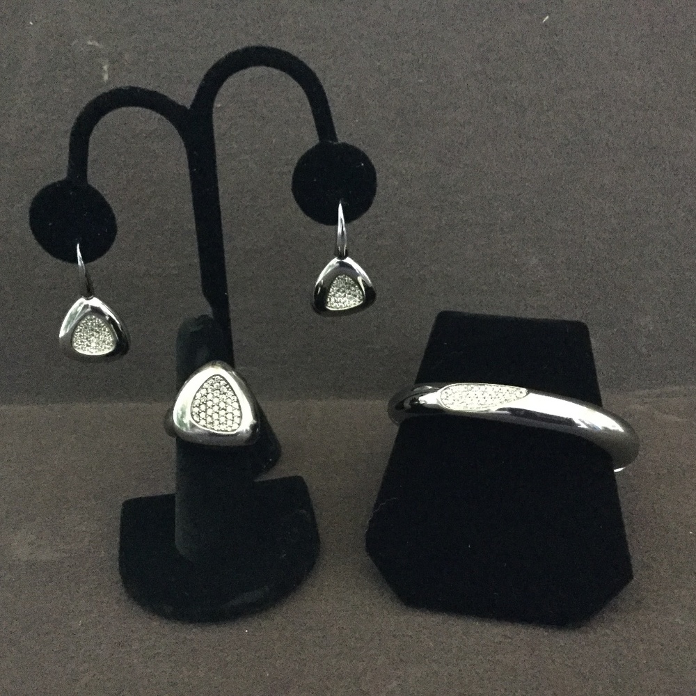 Roberto Coin Capri Ruthenium Collection Set - Bangle, Earrings and Ring